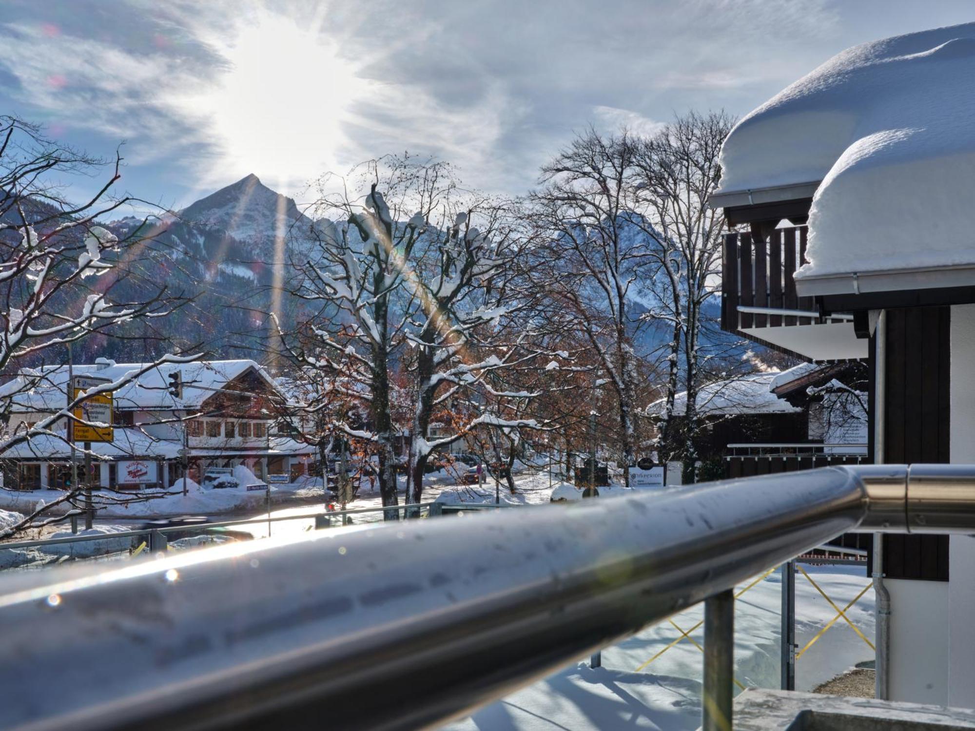Bader Suites Garmisch-Partenkirchen Exteriör bild