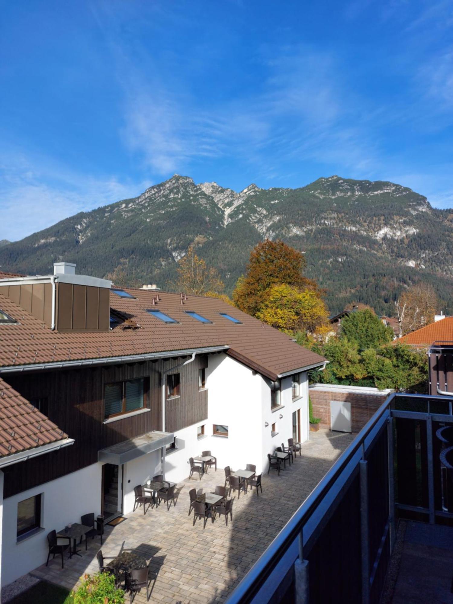 Bader Suites Garmisch-Partenkirchen Exteriör bild